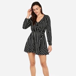 NWT Express Elastic Waist Ruffle Dress